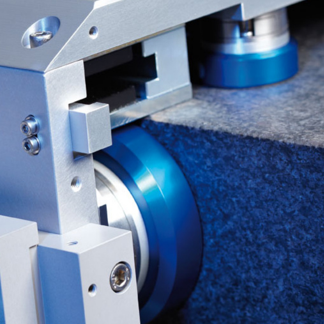 New Way flat round bearings shown inside ISARA400.